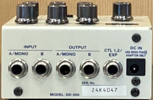 BOSS DD-200 Digital Delay | Long & McQuade